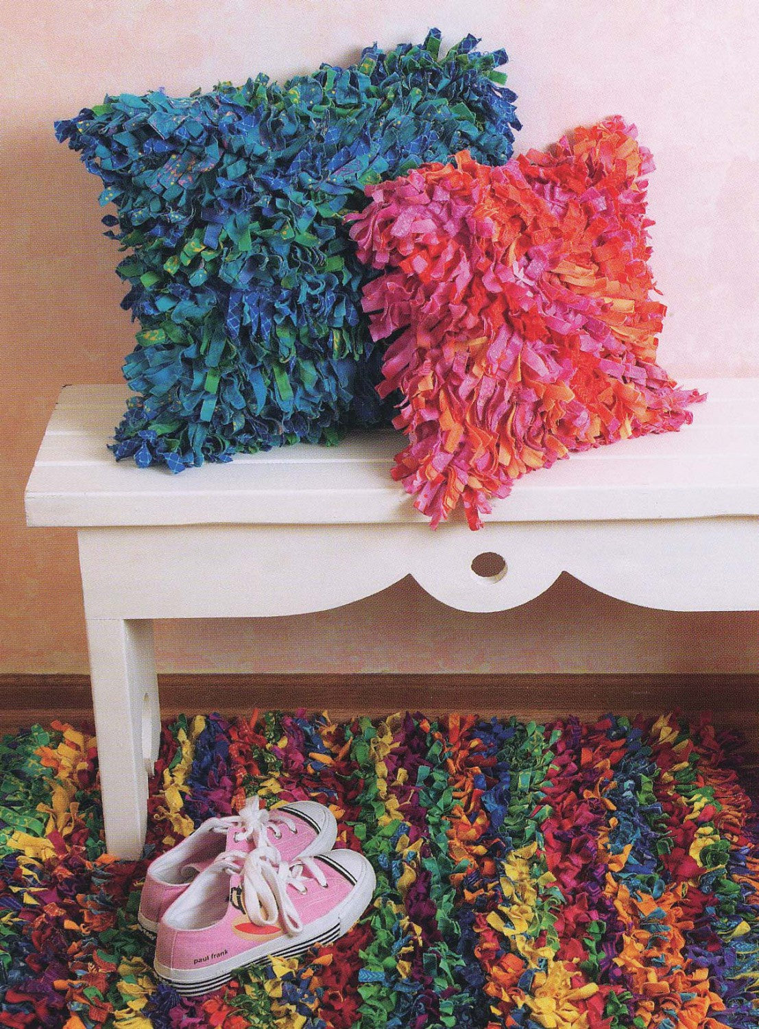 Shaggy Chic Pillow/Rug, Pattern